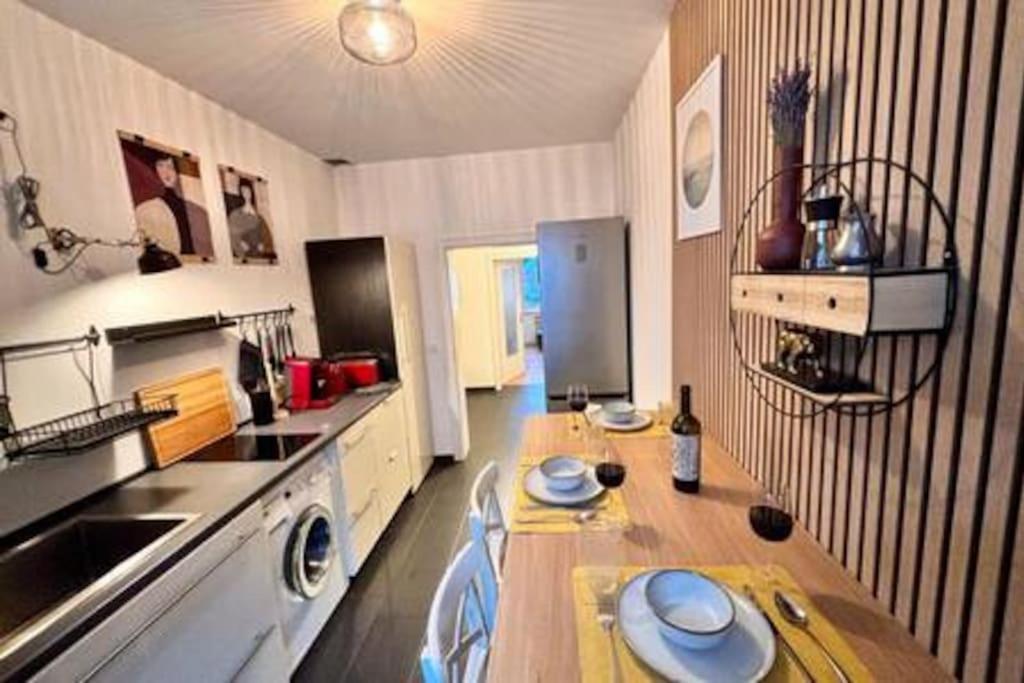 Modern & Stilvoll Mit Kino - Wii Apartment Essen Exterior photo